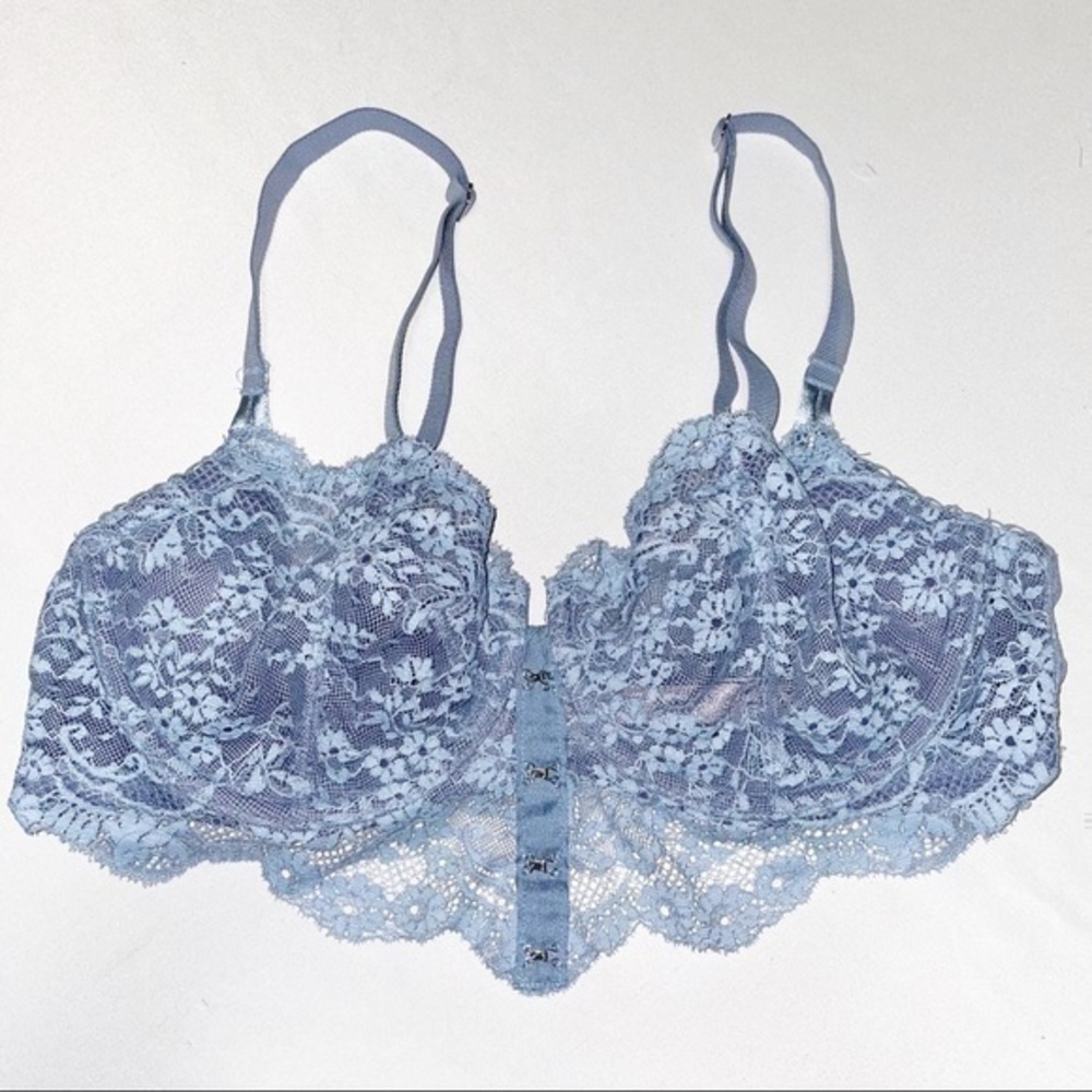 Victoria’s Secret Blue Unlined Dream Angels Push Up Without Padding Bralette